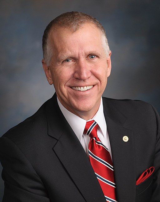 Portrait photo of Senator Thom Tillis